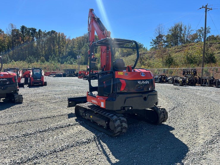 2023-kubota-kx057-5-image-9