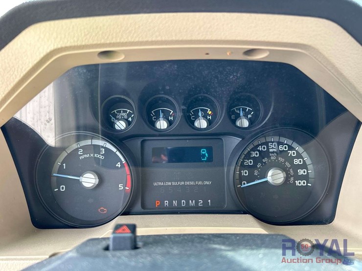 2013-ford-f450-image-16