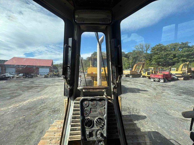 2007-caterpillar-d5g-xl-image-26