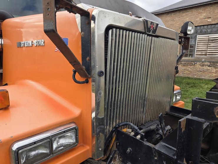 #2291-•-2003-western-star-quad-axle-dump-truck-image-14