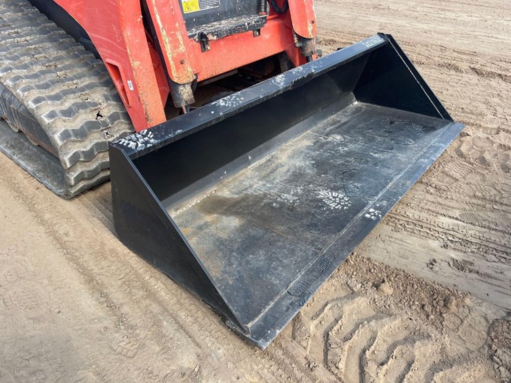 2019-kubota-svl95-2s-image-17