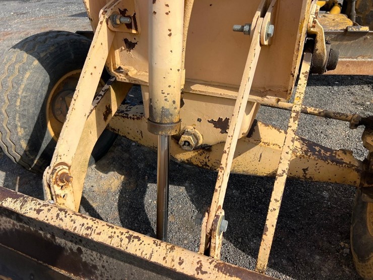 1980-athey-ab6905-motor-grader-image-10