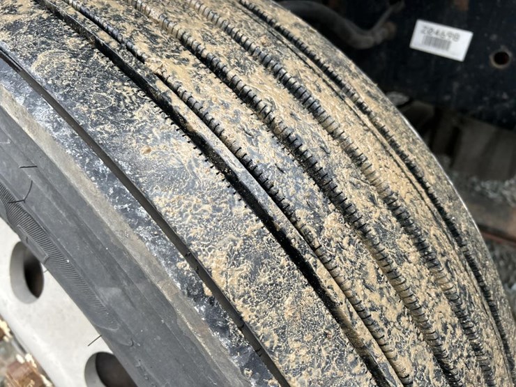 #5016-•-2008-freightliner-business-class-m2-cab-chassis-image-58