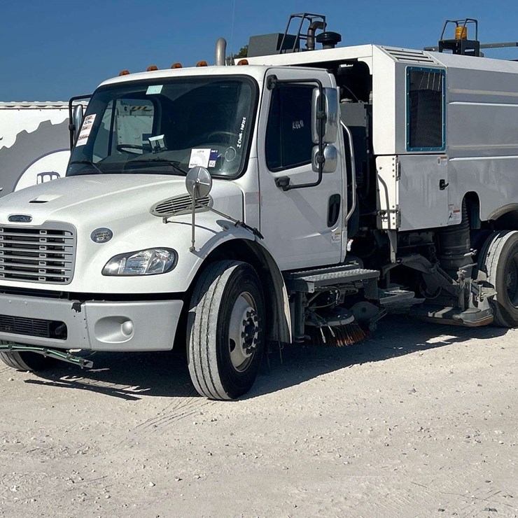 2020 ELGIN WHIRLWIND