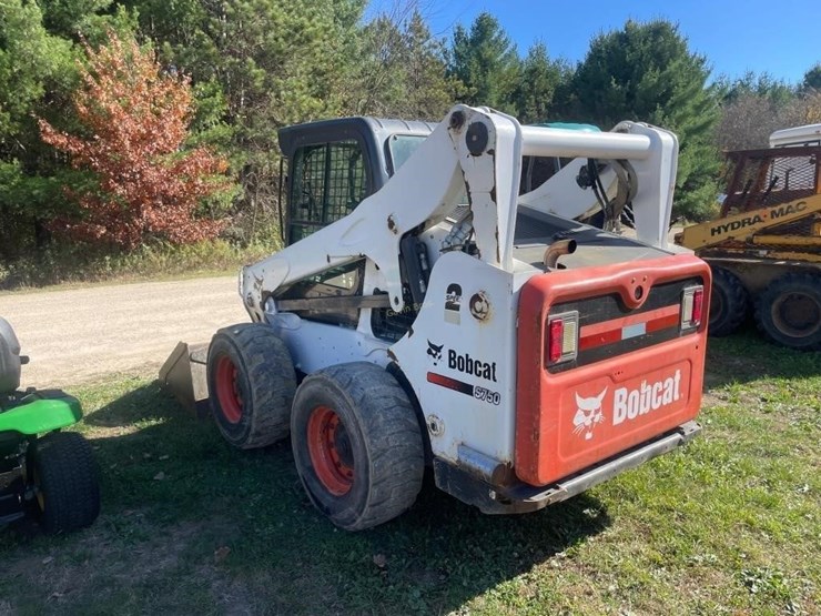 2013-bobcat-s750-image-5
