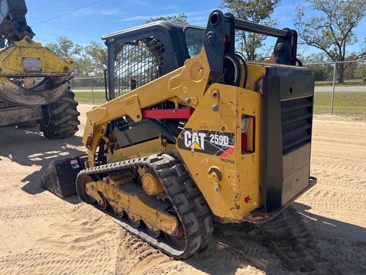 2019-caterpillar-259d-image-2