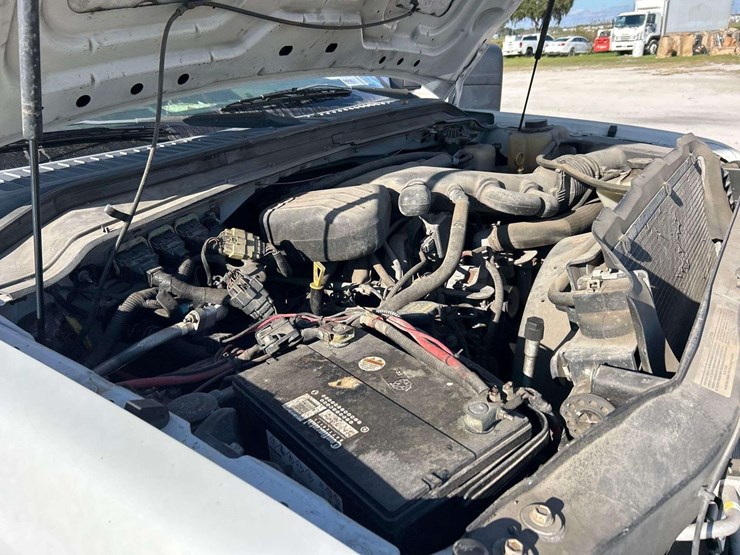 2010-ford-f450-image-9