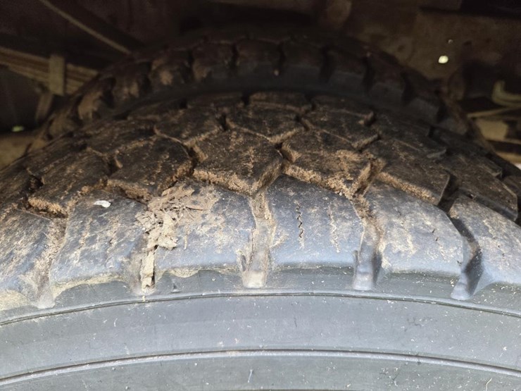 2005-ford-f550-xl-image-74