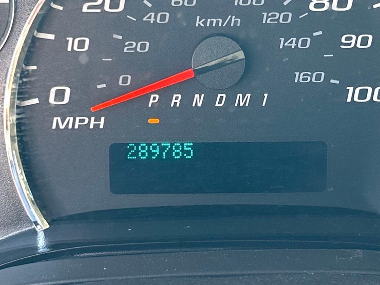 2010-chevy-express-van-image-16