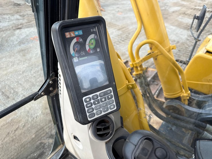 2015-kobelco-sk350-lc-9-image-16