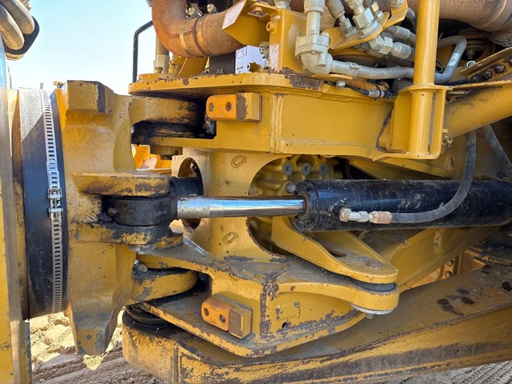 2019-caterpillar-740-gc-image-19