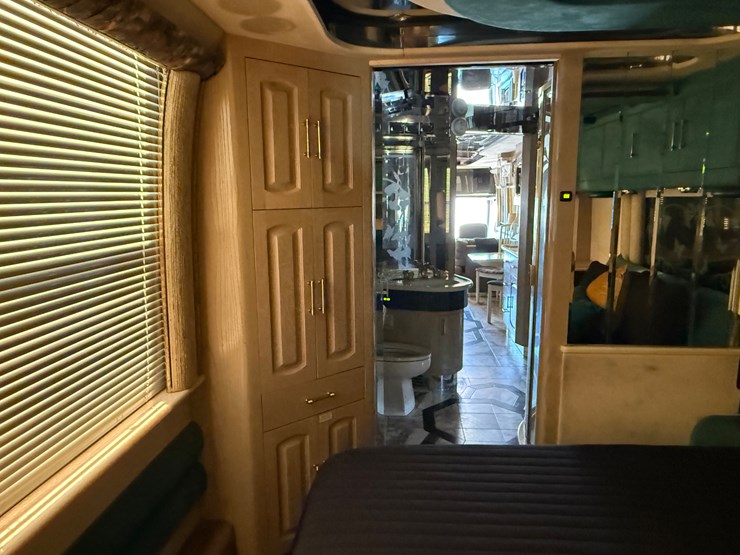 #7462-•-1994-liberty-prevost-coach-tour-bus-*nice!-image-54