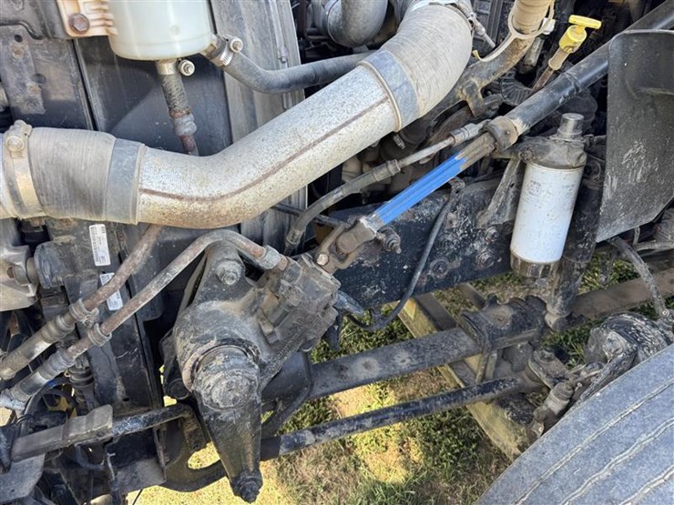 2012-international-prostar-image-11