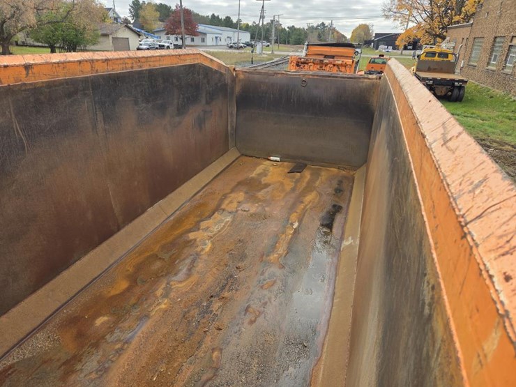 #2291-•-2003-western-star-quad-axle-dump-truck-image-35