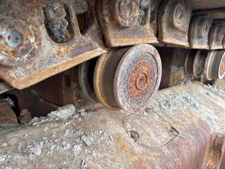 2011-caterpillar-d7e-image-11