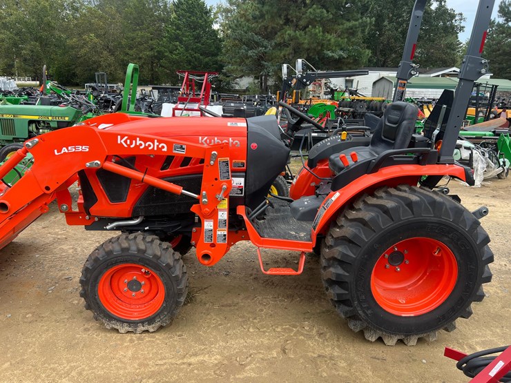 2023-kubota-lx2610suhsd-image-4