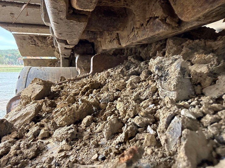 2015-kobelco-sk350-lc-9-image-10