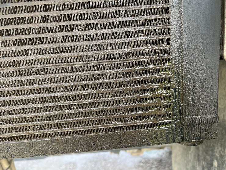 2019-terragator-7300-spinner-truck-image-69