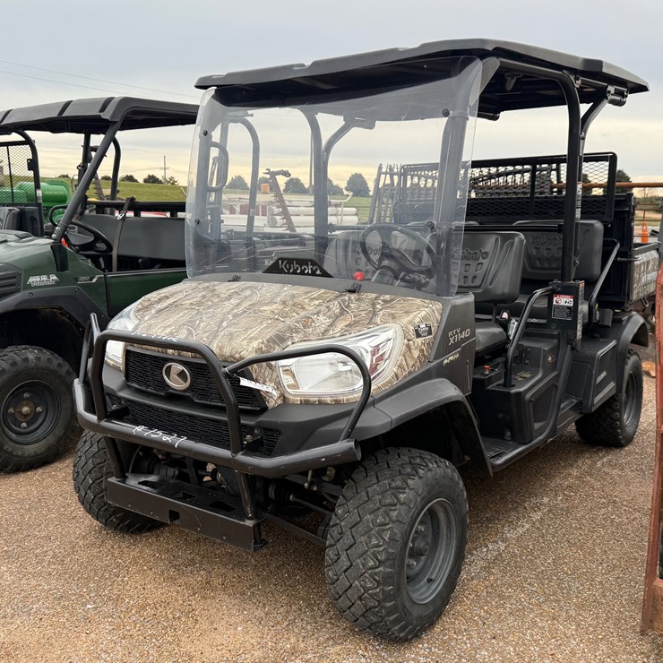 KUBOTA RTVX1140