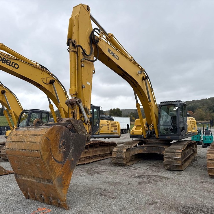 2015 KOBELCO SK350 LC-9