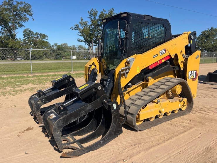 2024-caterpillar-255-skid-steer-image-8