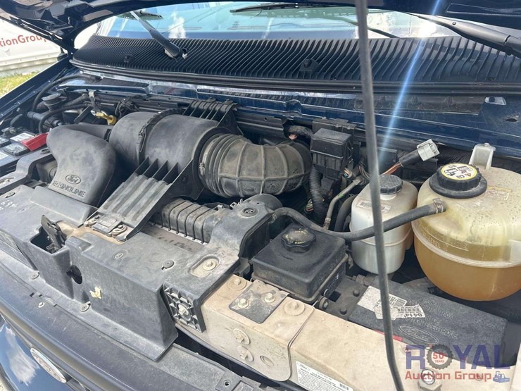2007-ford-e450-image-8