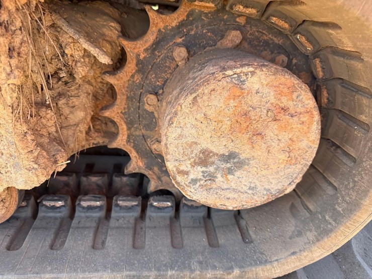 2020-kubota-kx033-4-image-9