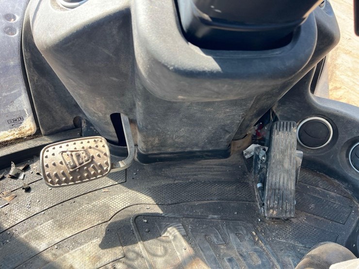 jcb-409t4-wheel-loader-image-32