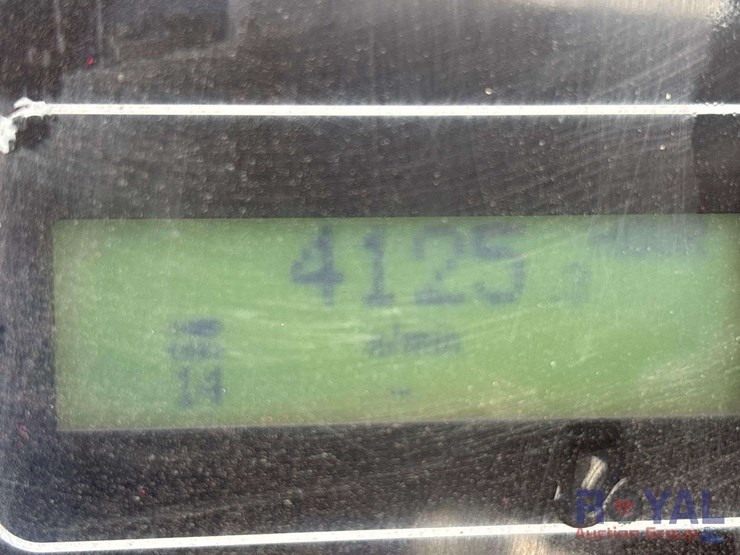 2016-takeuchi-tl8r2-image-6