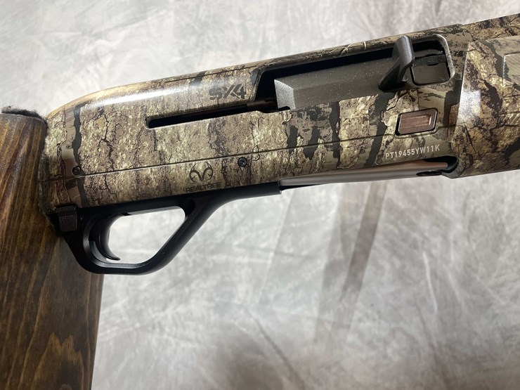 #2005-•-winchester-sx4-12-ga.-semi-auto-shotgun,-sn:-pt19455yw11k-image-24