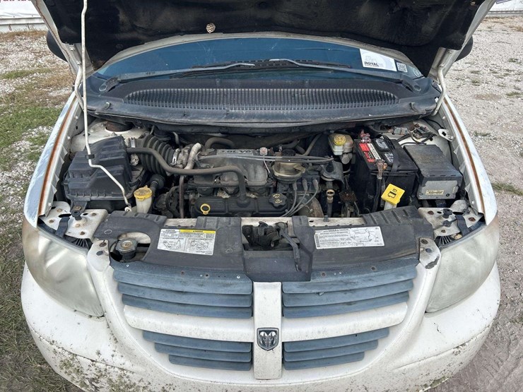 2005-dodge-grand-caravan-image-9