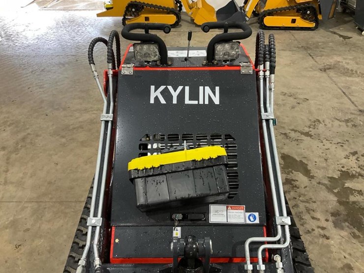 #1010-•-unused-ky380-mini-skid-steer-image-10