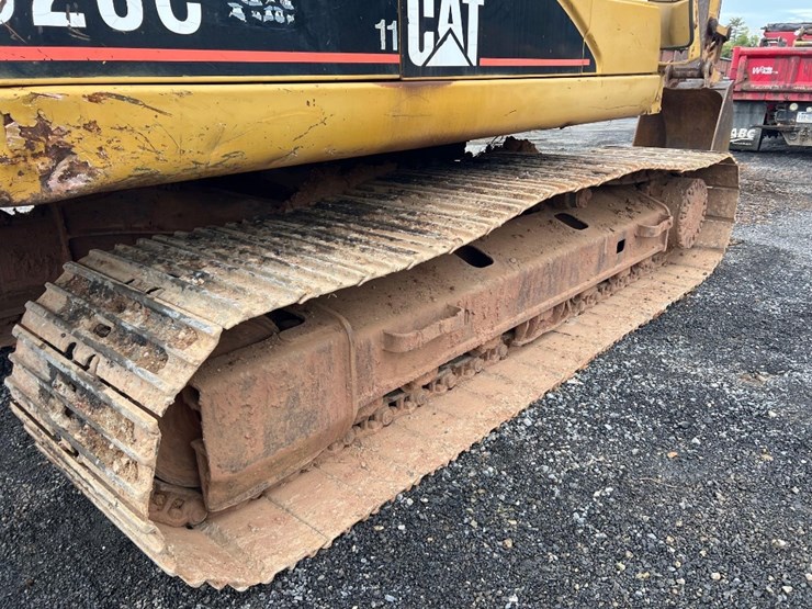 2000-caterpillar-320c-image-15