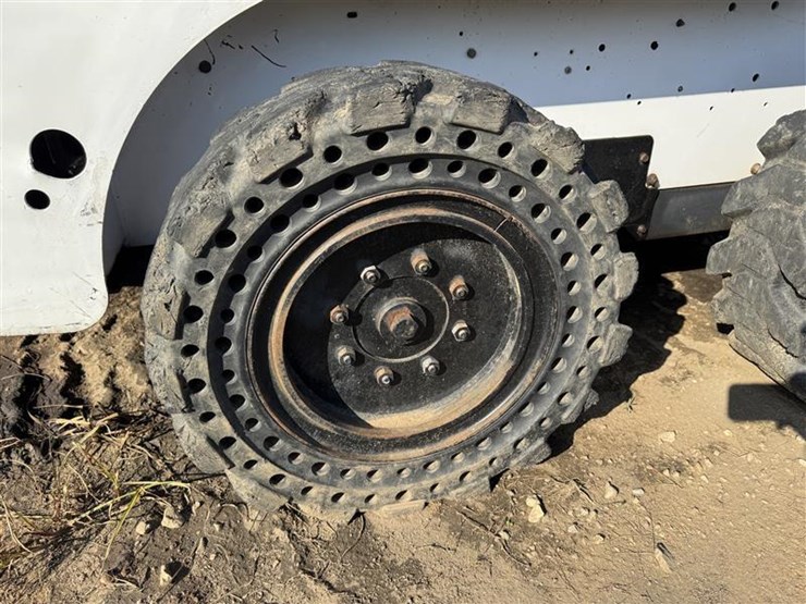 2002-bobcat-763-image-32