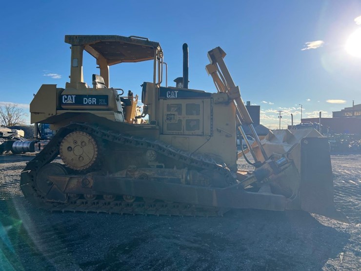 caterpillar-d6r-xl-image-5