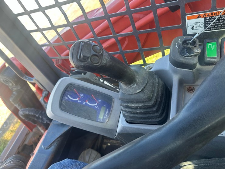 2016-kubota-svl75-2-image-18