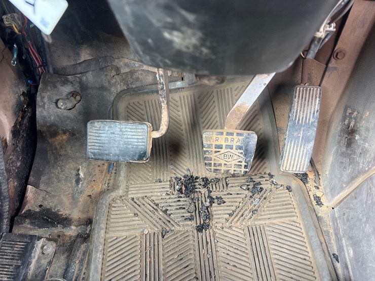 1983-international-s-series-water-truck-image-38