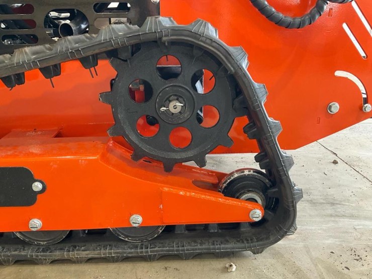 #1020-•-unused-future-ft36c-mini-skid-steer-image-15