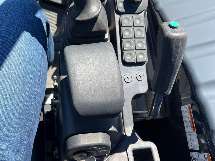 2023-kubota-kx057-5-image-16