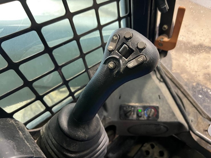 bobcat-a770-image-22