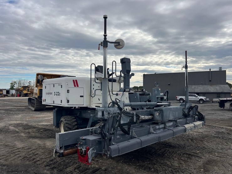 somero-s-222-laser-screed-image-6