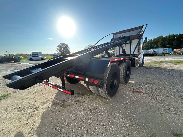 2002-western-star-4900-image-3