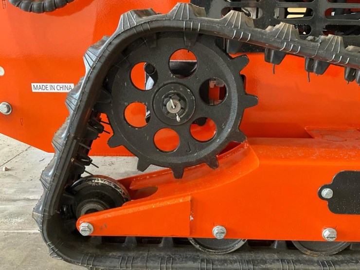 #1023-•-unused-future-ft36c-mini-skid-steer-image-22