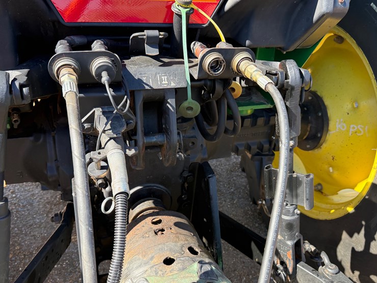 john-deere-5410-image-35