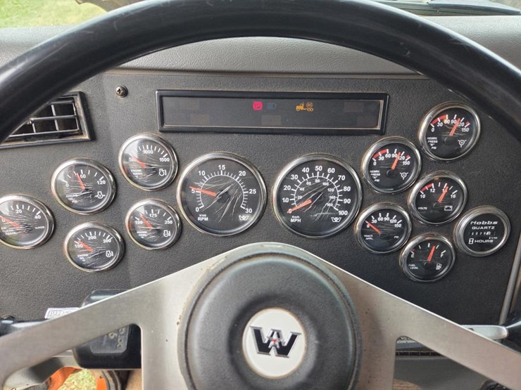 #2291-•-2003-western-star-quad-axle-dump-truck-image-84