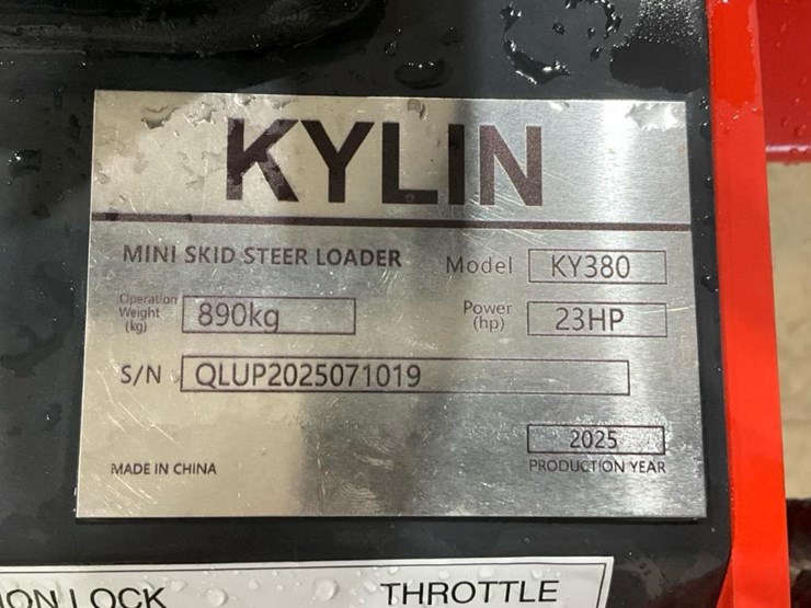 #1008-•-unused-ky380-mini-skid-steer-image-5