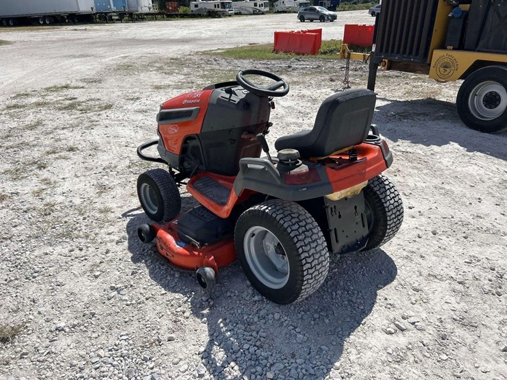 2013-husqvarna-lgt2654-image-4