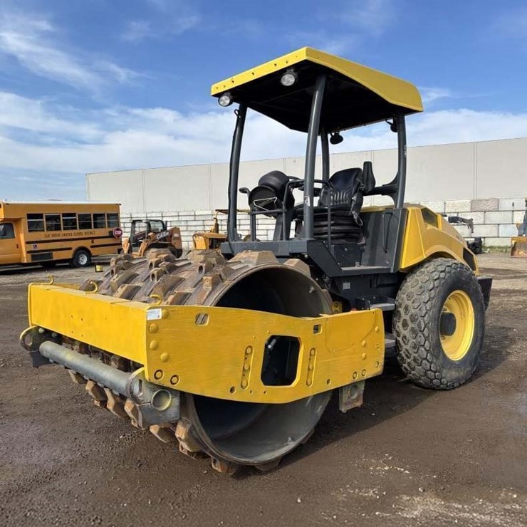 2016 BOMAG BW177DH-5