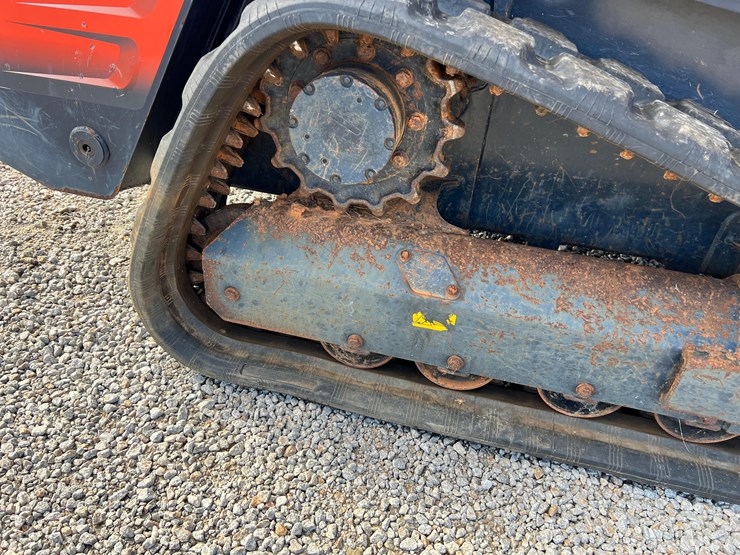 2021-kubota-svl75-2-image-26