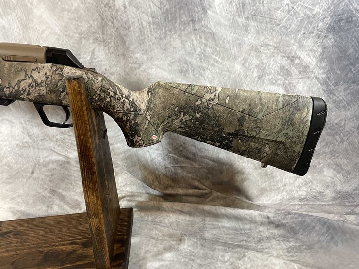 #2048-•-winchester-xpr-300-win-mag-bolt-action-rifle,-sn:-pt09575yw357-image-9